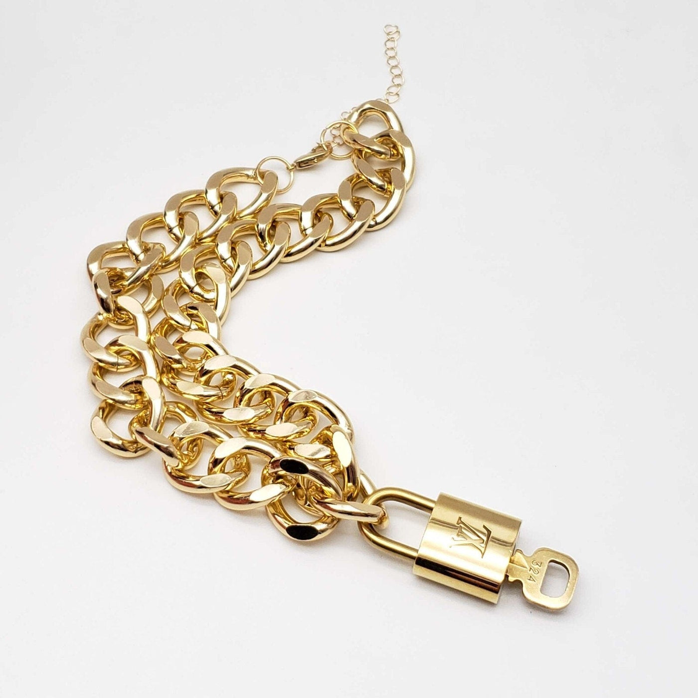 100% Auth Louis Vuitton Lock and Key Gold Color with Gold Plated Chain Necklace - Luxury Cheaper LLC