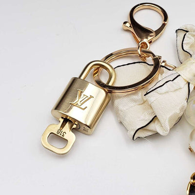 100% Auth Louis Vuitton Lock & Key with unbranded Bagcharm, Keycharm, Keychain - Luxury Cheaper LLC