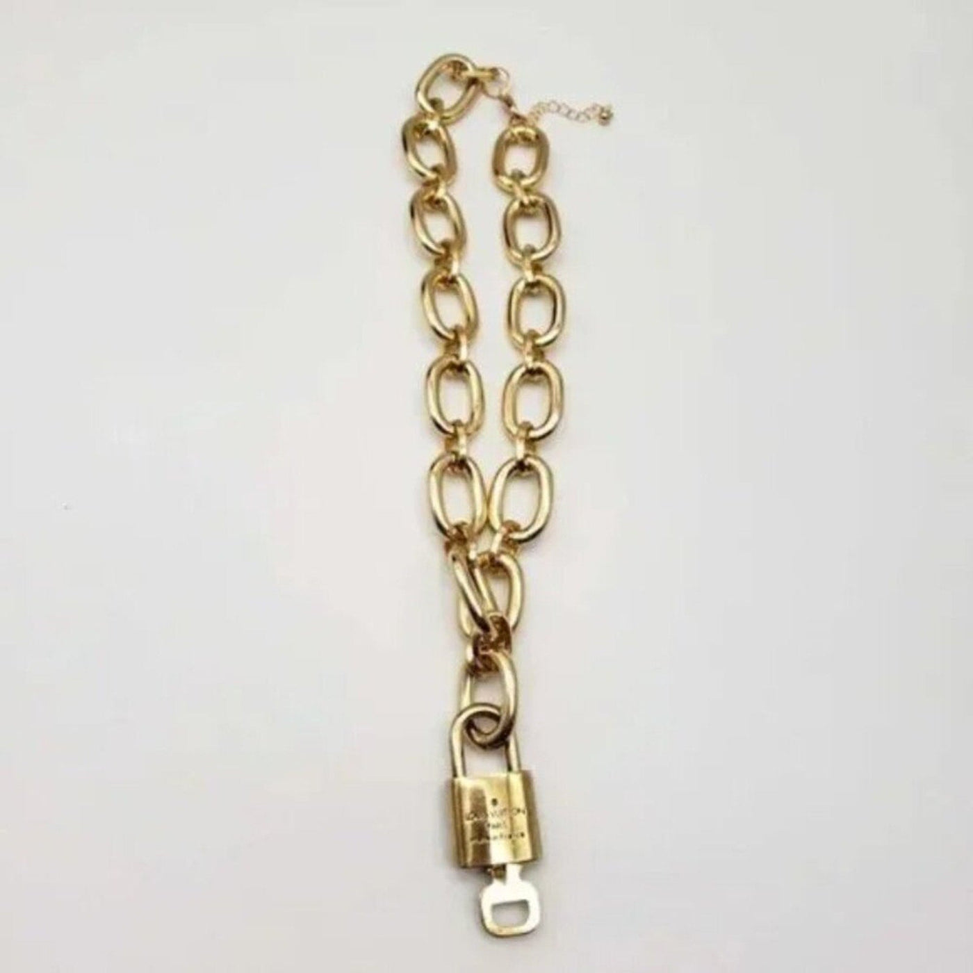 100% Auth Louis Vuitton Lock & Key with Unbranded Gold Plated Chain Necklace - Luxury Cheaper LLC