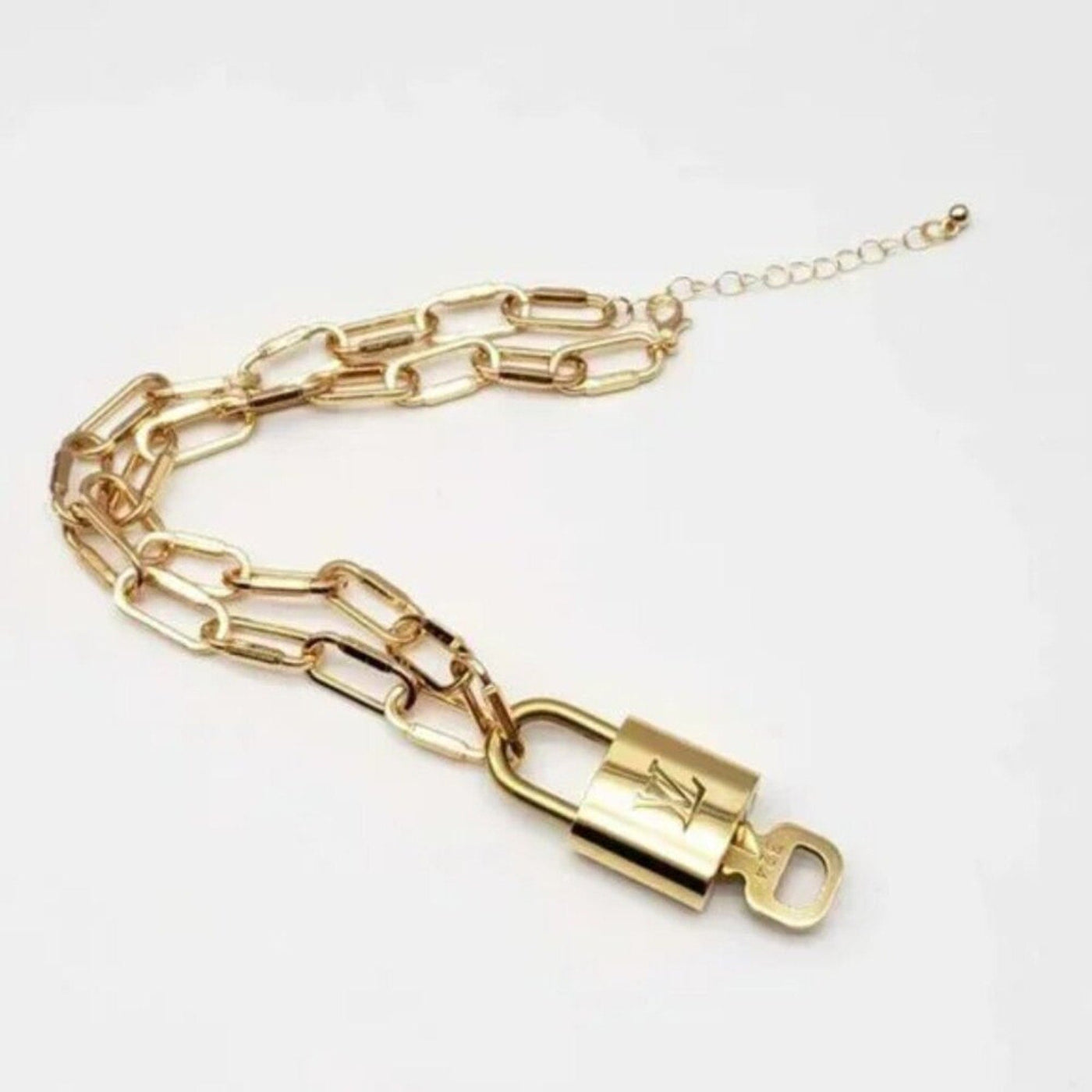 100% Auth Louis Vuitton Lock & Key with Unbranded Gold Plated Chain Necklace - Luxury Cheaper LLC