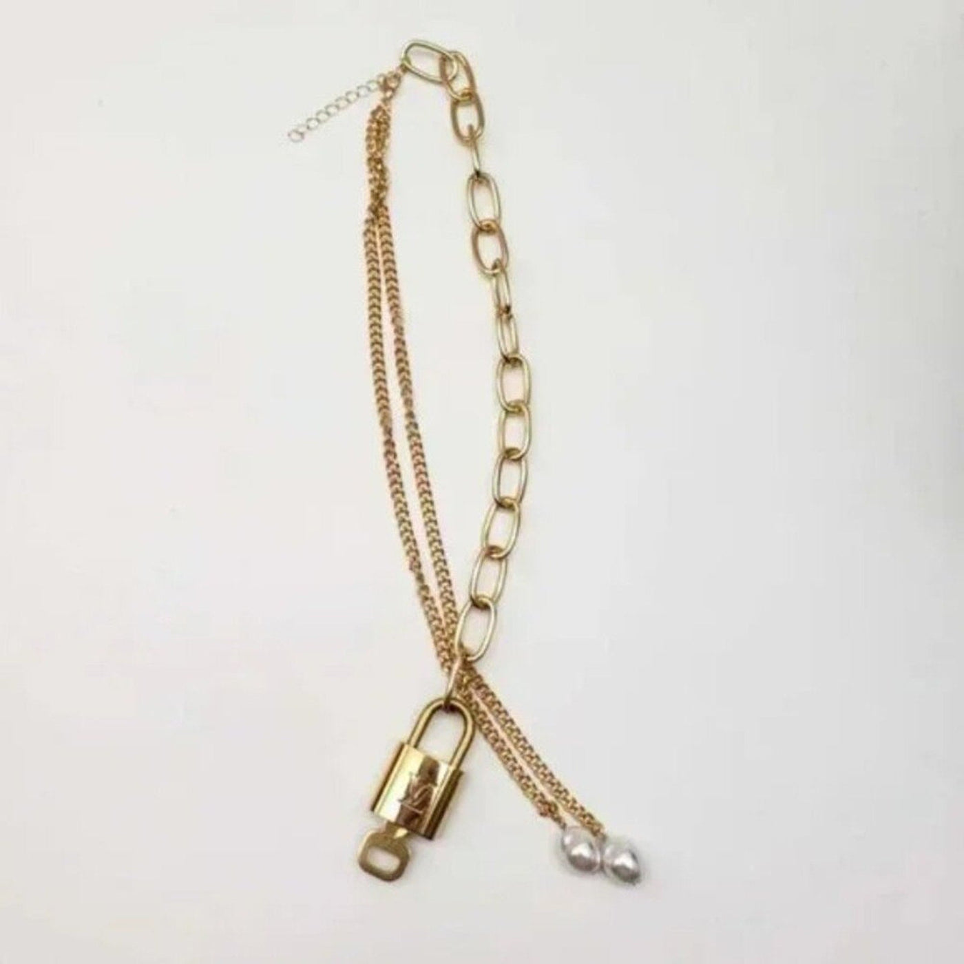 100% Auth Louis Vuitton Lock & Key with Unbranded Gold Plated Chain Necklace - Luxury Cheaper LLC