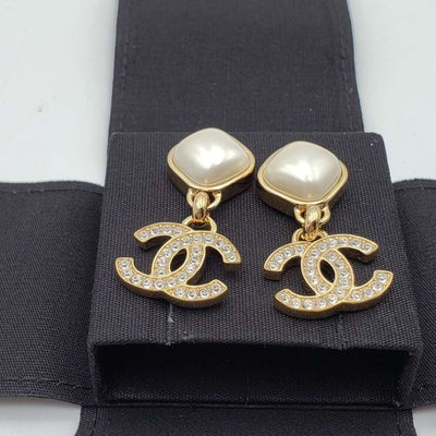 100% Authentic CHANEL Brand New Earrings - Luxury Cheaper LLC