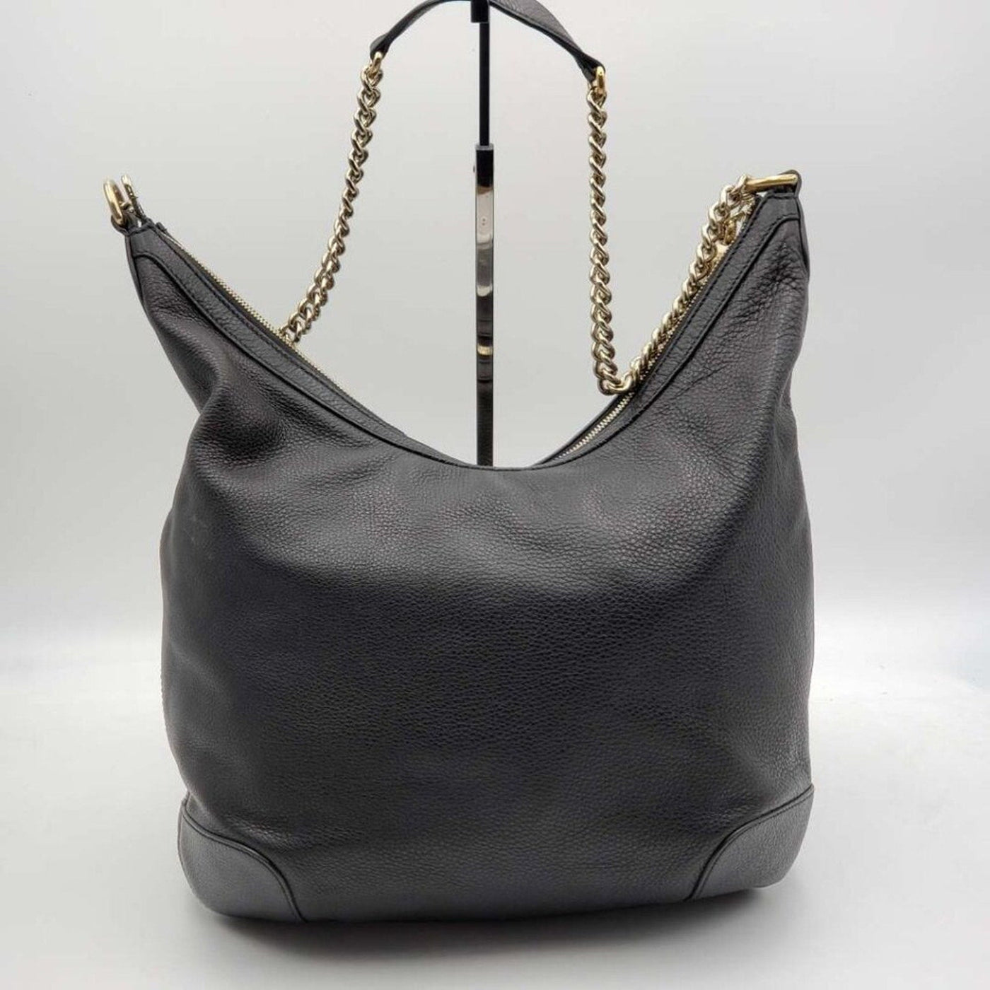 100% Authentic Gucci Leather Shoulder Bag - Luxury Cheaper LLC