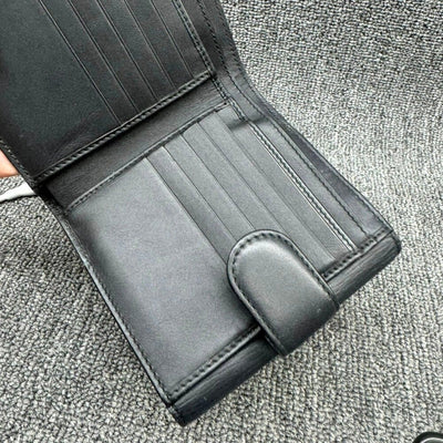 100% Authentic Gucci Leather Wallet - Luxury Cheaper LLC