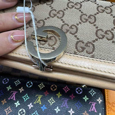 100% Authentic Gucci Leather Wallet - Luxury Cheaper LLC