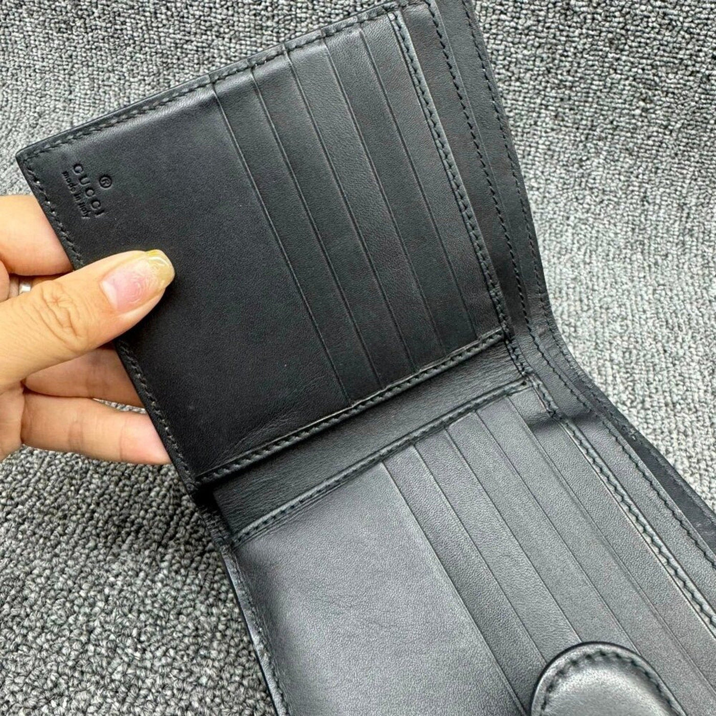 100% Authentic Gucci Leather Wallet - Luxury Cheaper LLC