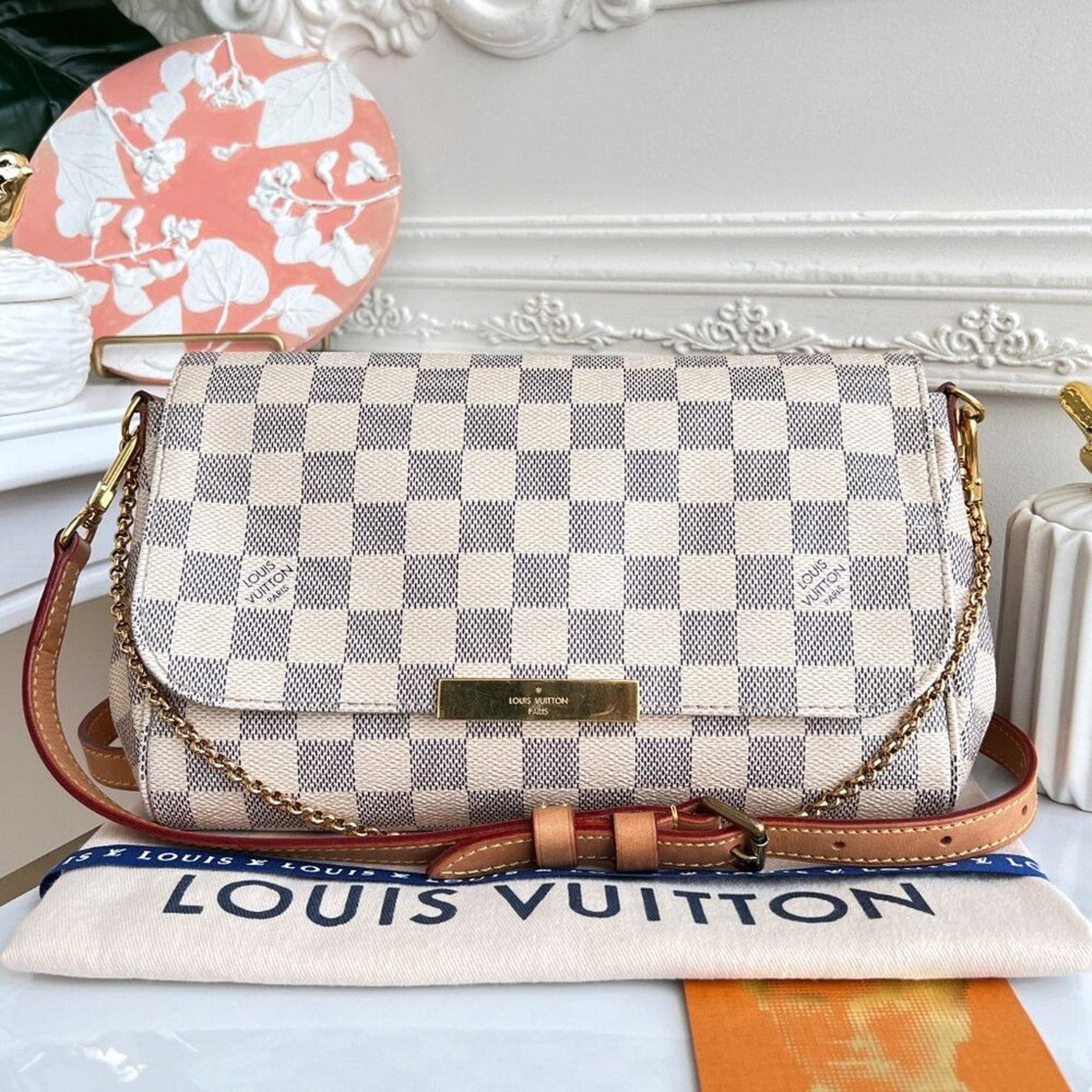 100% Authentic Louis Vuitton Favorite MM Azue Damier Crossbody Clutch Bag DU1107 - Luxury Cheaper LLC