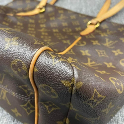 100% Authentic Louis Vuitton Totally MM Brown Monogram Shoulder Bag - Luxury Cheaper LLC