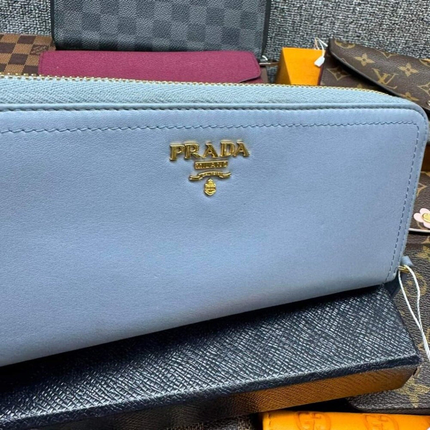 100% Authentic Prada Leather Wallet - Luxury Cheaper LLC