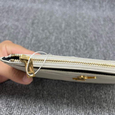 100% Authentic Saint Laurent Bill Pouch - Luxury Cheaper LLC