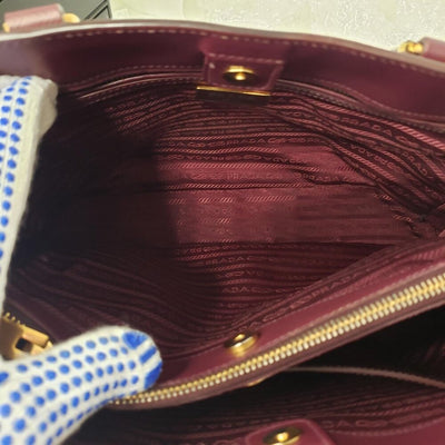 PRADA Galleria Saffiano Lux Leather Tote Bag lux288-092625
