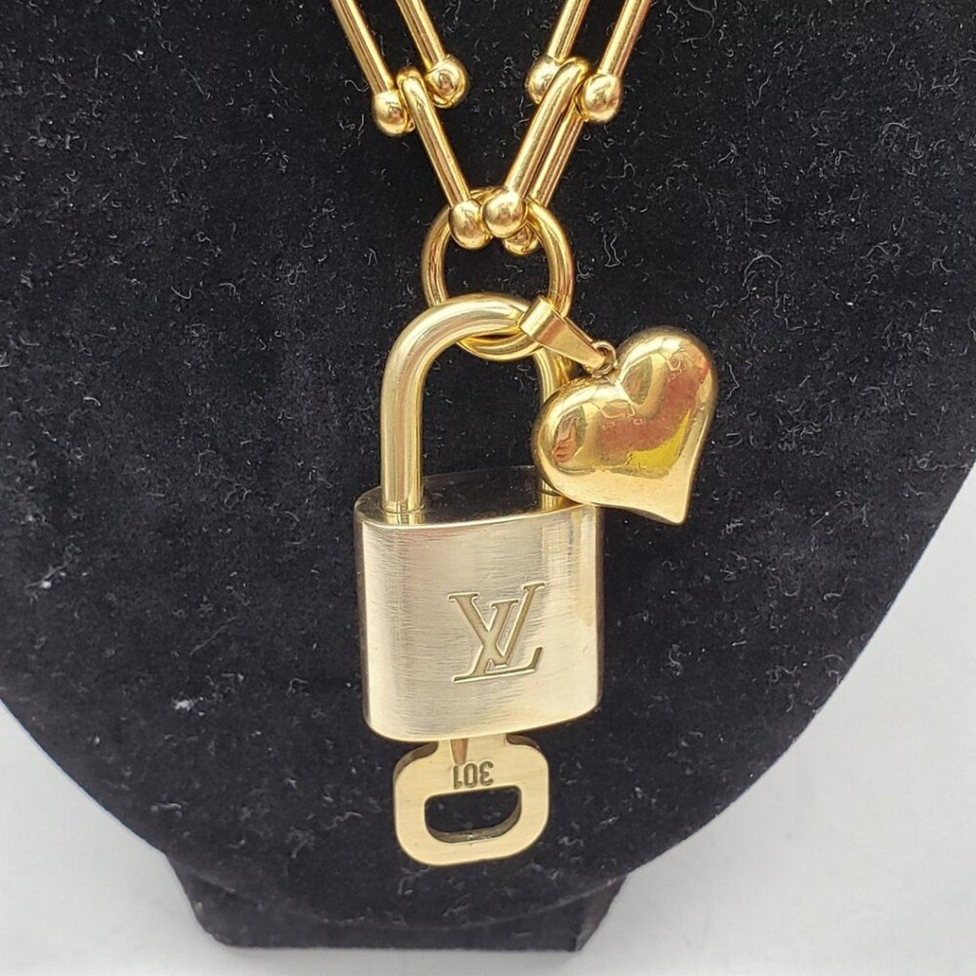 Authentic Louis Vuitton Lock & Key w/ Unbranded Gold Plated Gold Chain Necklace - Luxury Cheaper LLC