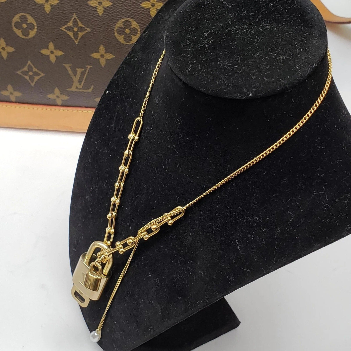 Authentic Louis Vuitton Lock & Key w/ Unbranded Gold Plated Gold Chain Necklace - Luxury Cheaper LLC