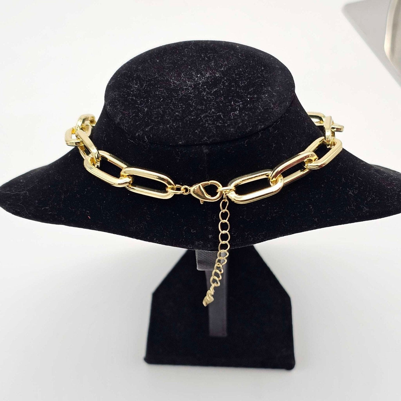 Authentic Louis Vuitton Lock & Key w/ Unbranded Gold Plated Gold Chain Necklace - Luxury Cheaper LLC