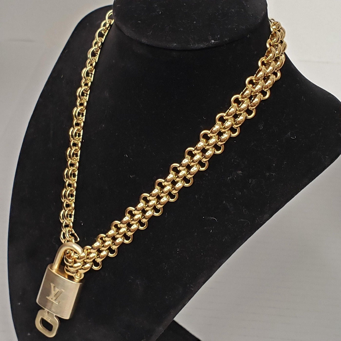 Authentic Louis Vuitton Lock & Key with Unbranded Stainless Steel Chain - Luxury Cheaper LLC