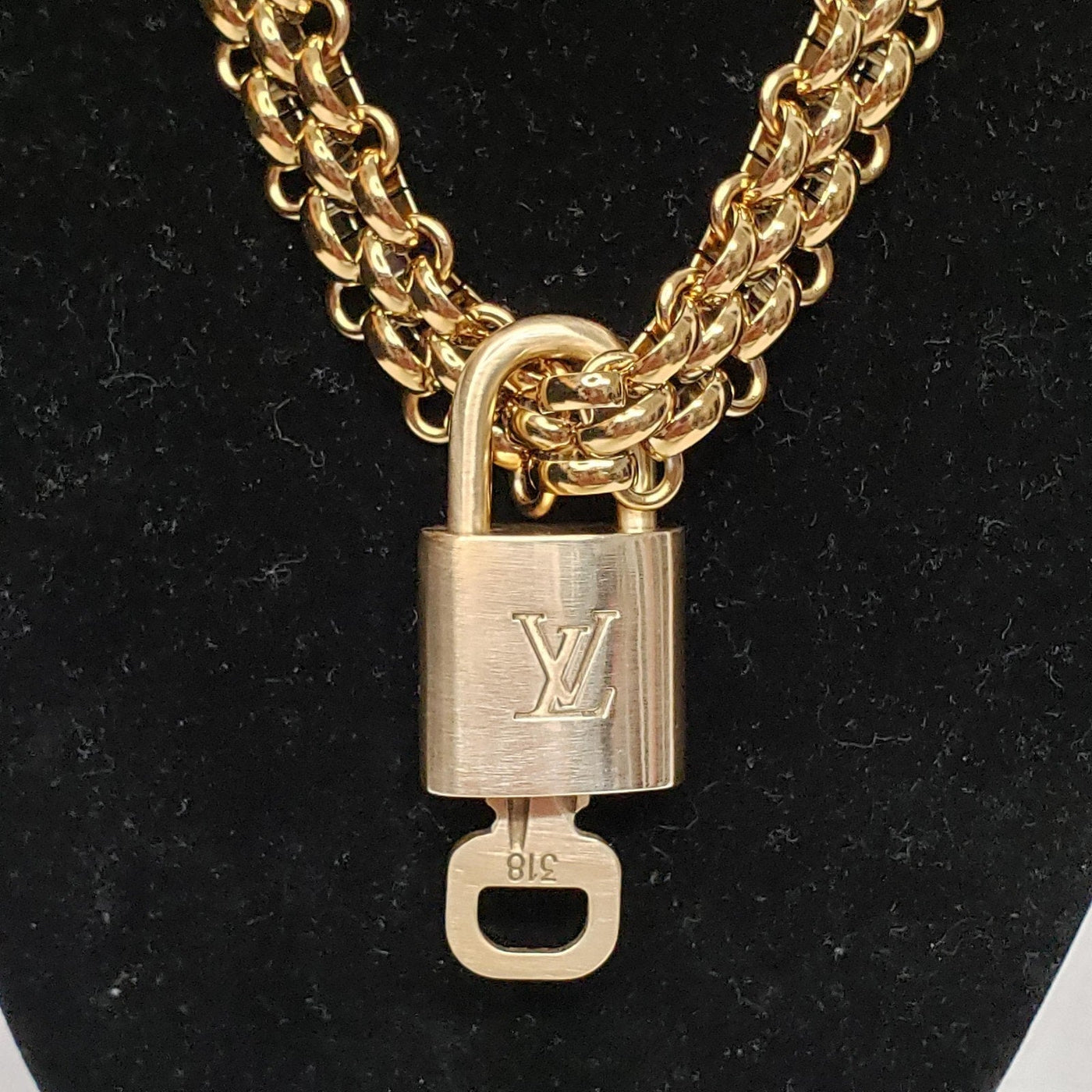 Authentic Louis Vuitton Lock & Key with Unbranded Stainless Steel Chain - Luxury Cheaper LLC