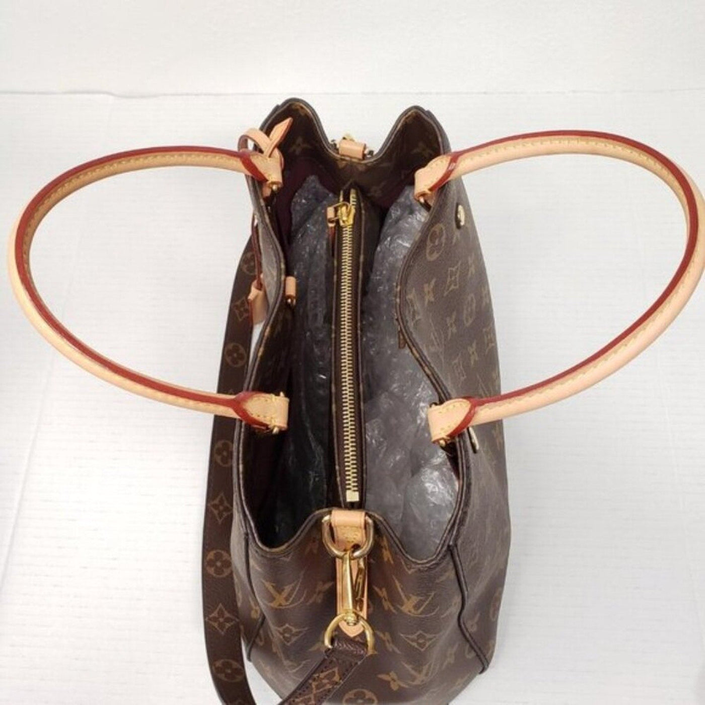 Authentic Louis Vuitton Montaigne MM Monogram Shoulder Bag lux - 1325 - 112625 - Luxury Cheaper LLC