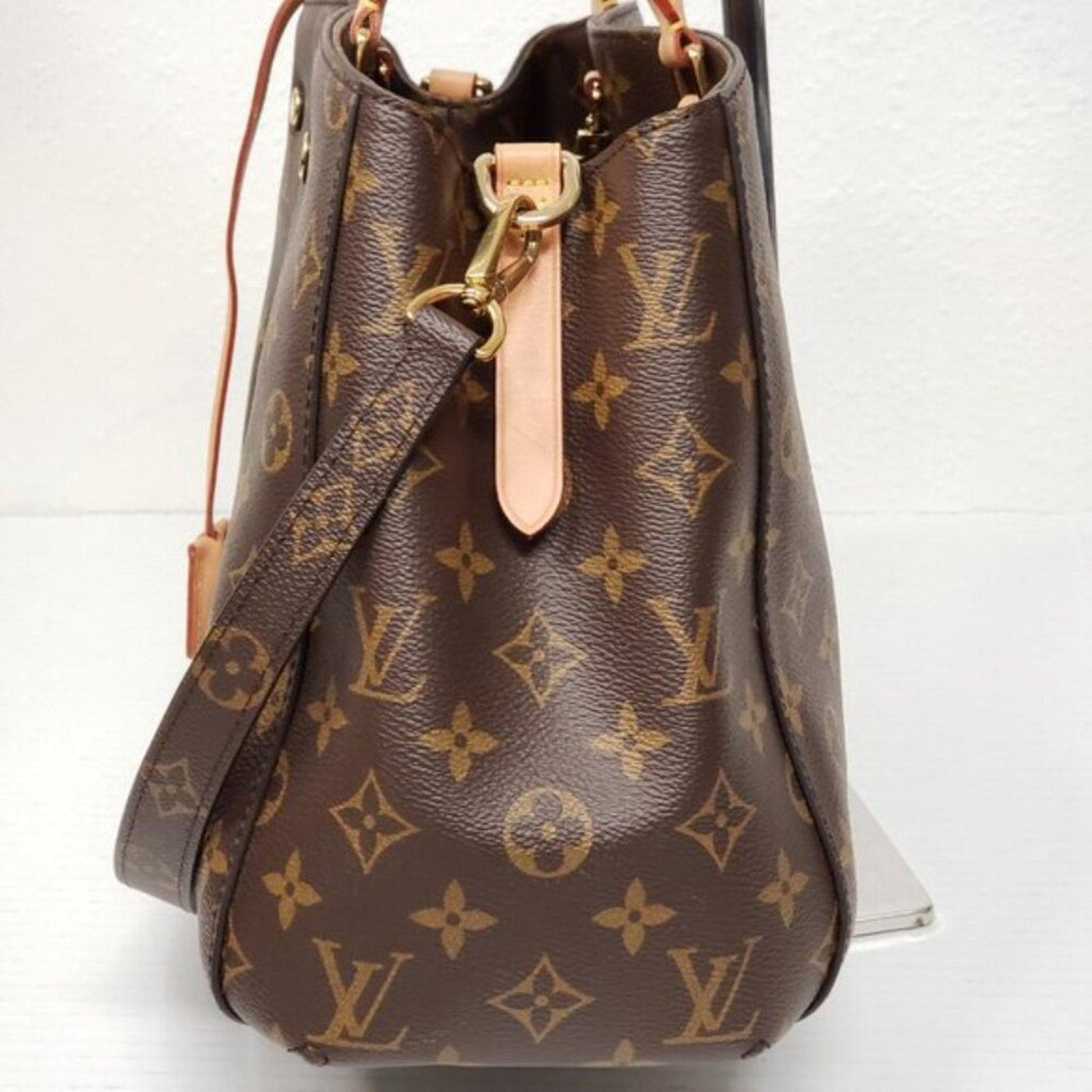 Authentic Louis Vuitton Montaigne MM Monogram Shoulder Bag lux - 1325 - 112625 - Luxury Cheaper LLC