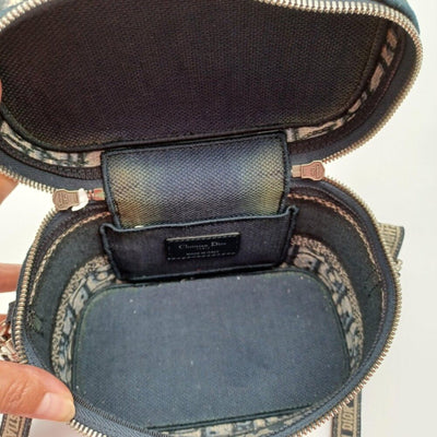 Christian Dior Oblique Small Travel Vanity Case w/Shoulder Strap lux - 1130 - 092025 - Luxury Cheaper LLC