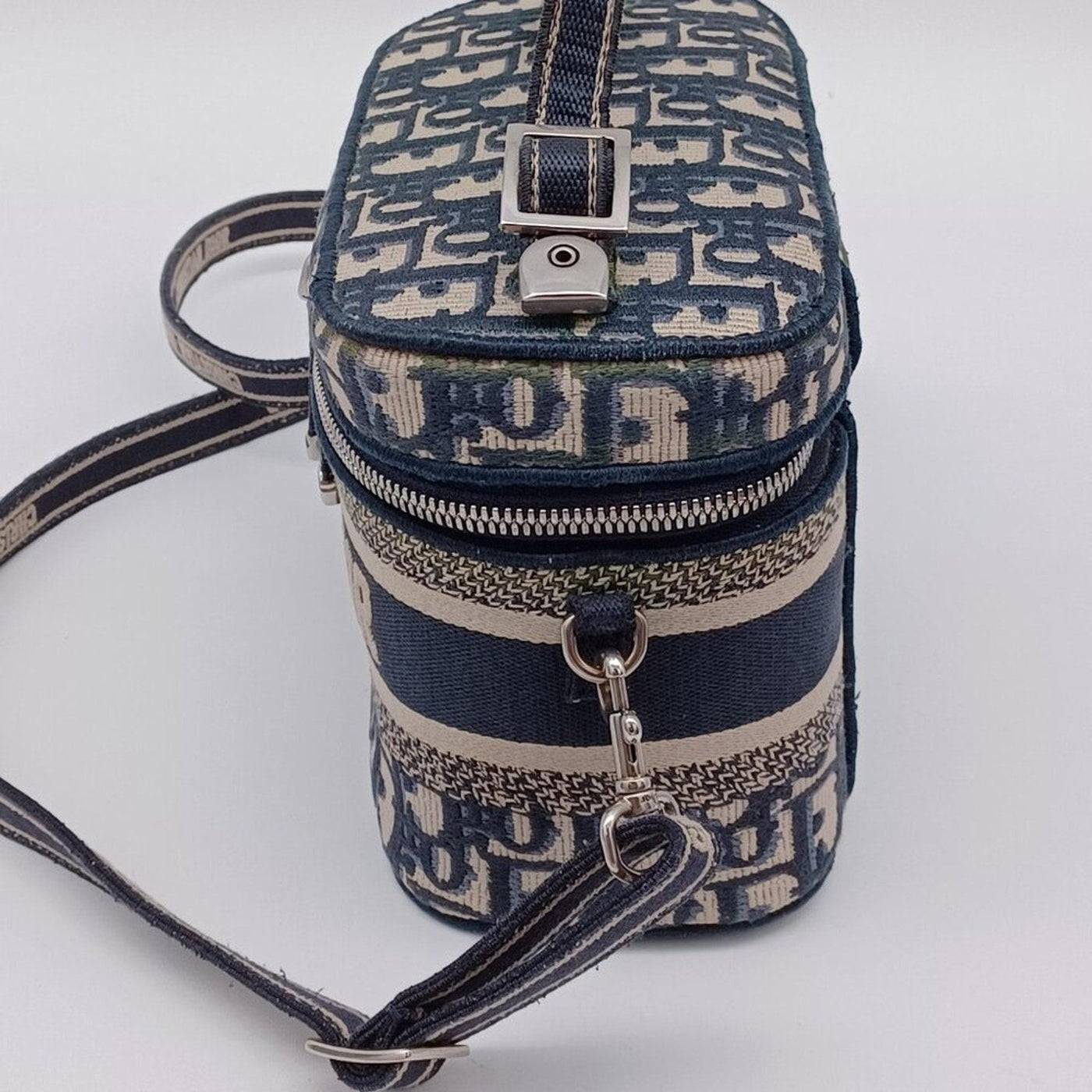 Christian Dior Oblique Small Travel Vanity Case w/Shoulder Strap lux - 1130 - 092025 - Luxury Cheaper LLC