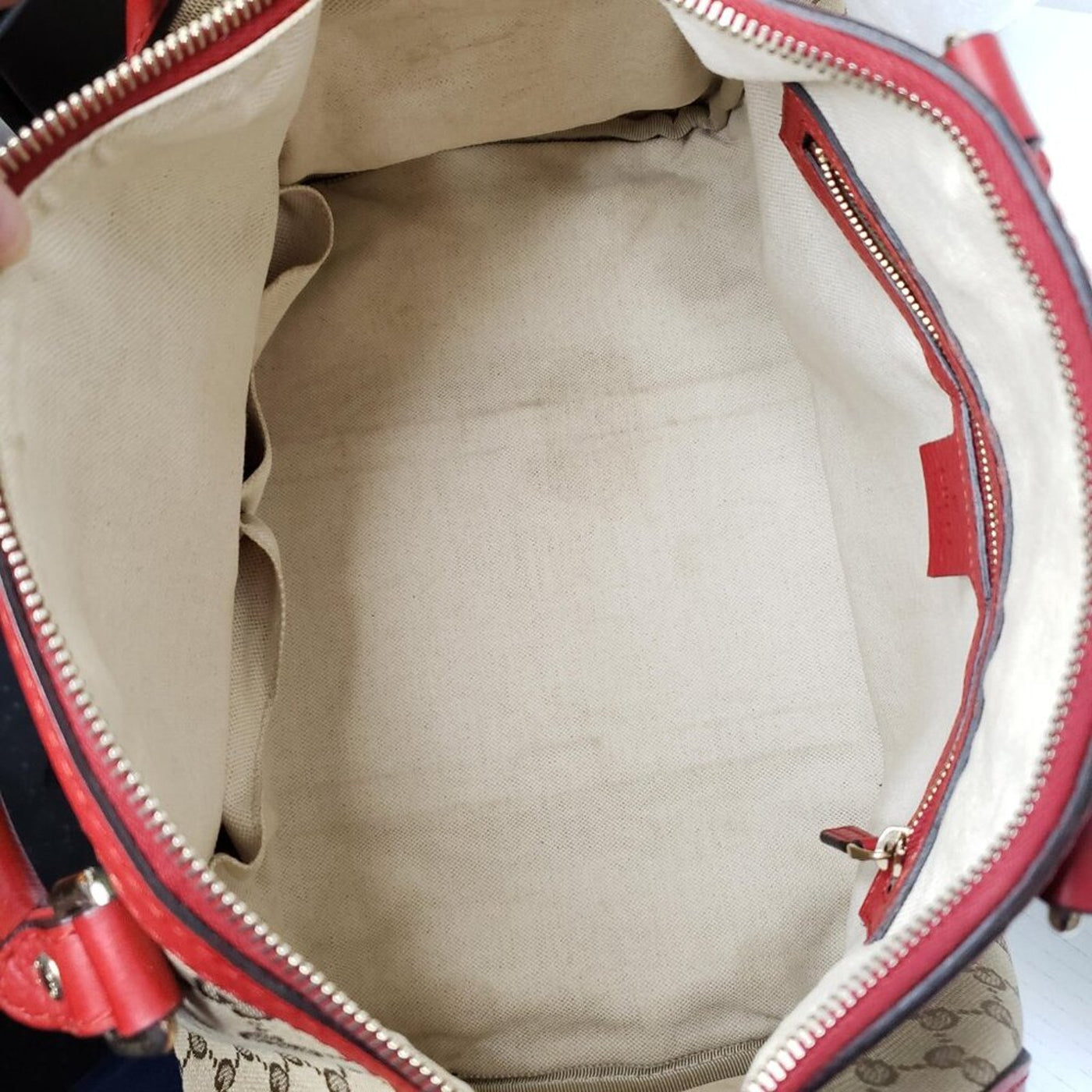 Gucci Boston Medium Canvas Crossbody and Shoulder Bag 650-092625
