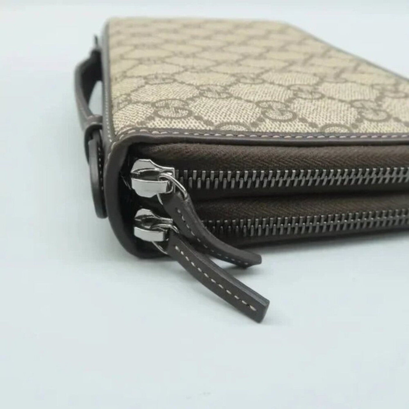 GUCCI Brown GG Canvas Clutch Bag - Luxury Cheaper LLC