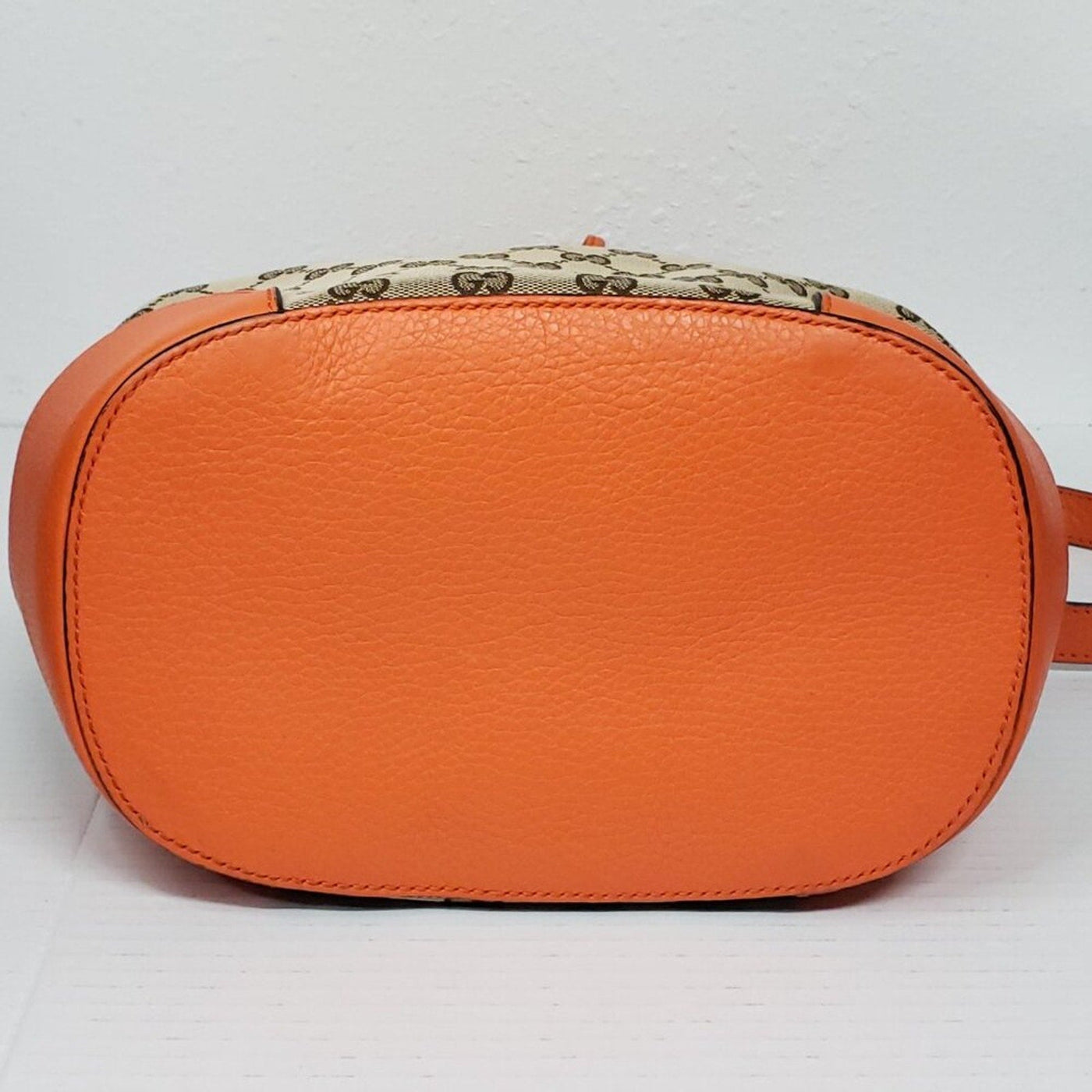 Gucci Bucket GG Canvas Medium Shoulder Bag lux530 - 101025 - Luxury Cheaper LLC