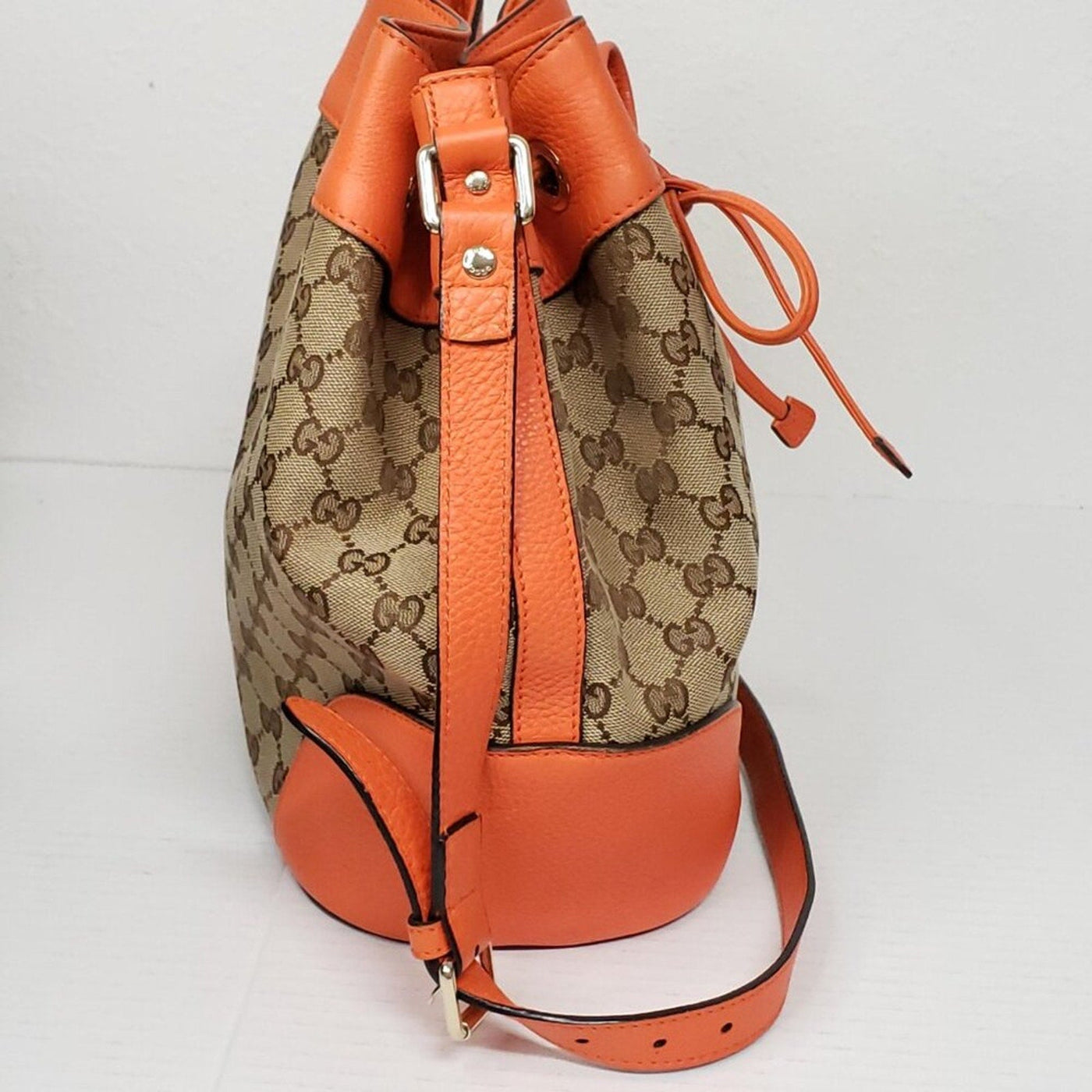 Gucci Bucket GG Canvas Medium Shoulder Bag lux530 - 101025 - Luxury Cheaper LLC