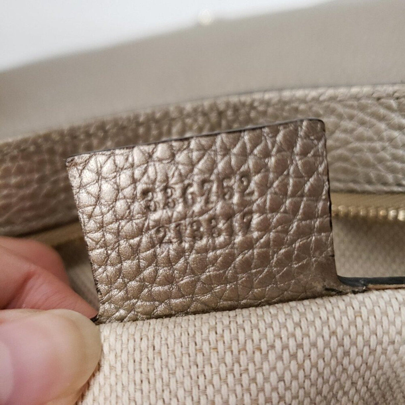 GUCCI Soho Leather Shoulder Bag 449 - 092625 - Luxury Cheaper LLC