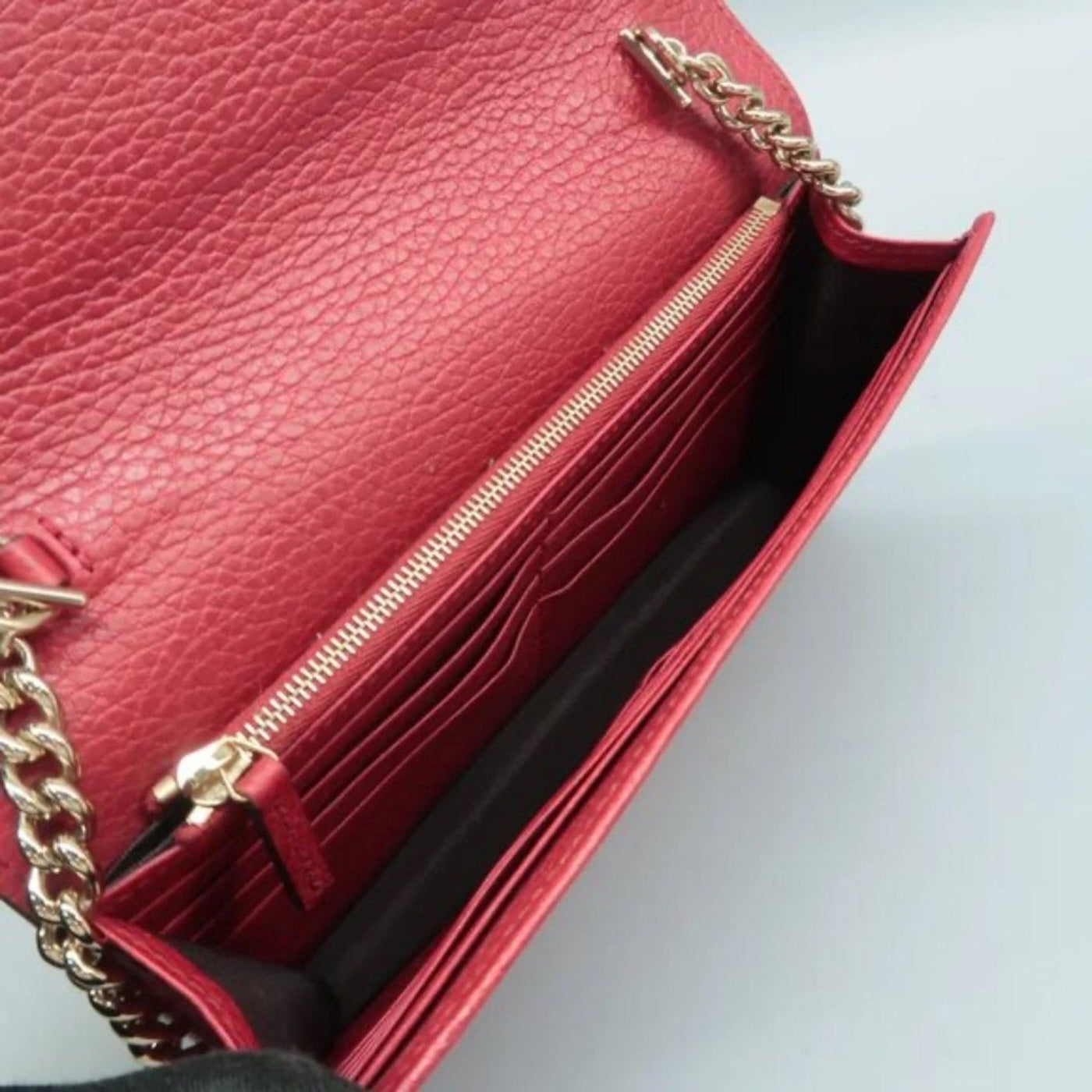 GUCCI Woc Red Leather Shoulder Bag - Luxury Cheaper LLC