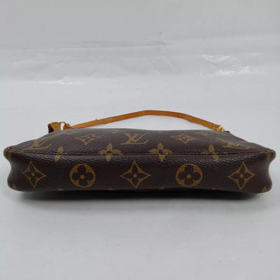 Louis Vuitton Accessories Pochette Accessoires Monogram Shoulder Bag - Luxury Cheaper LLC