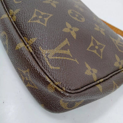 Louis Vuitton Accessories Pochette Accessoires Monogram Shoulder Bag - Luxury Cheaper LLC