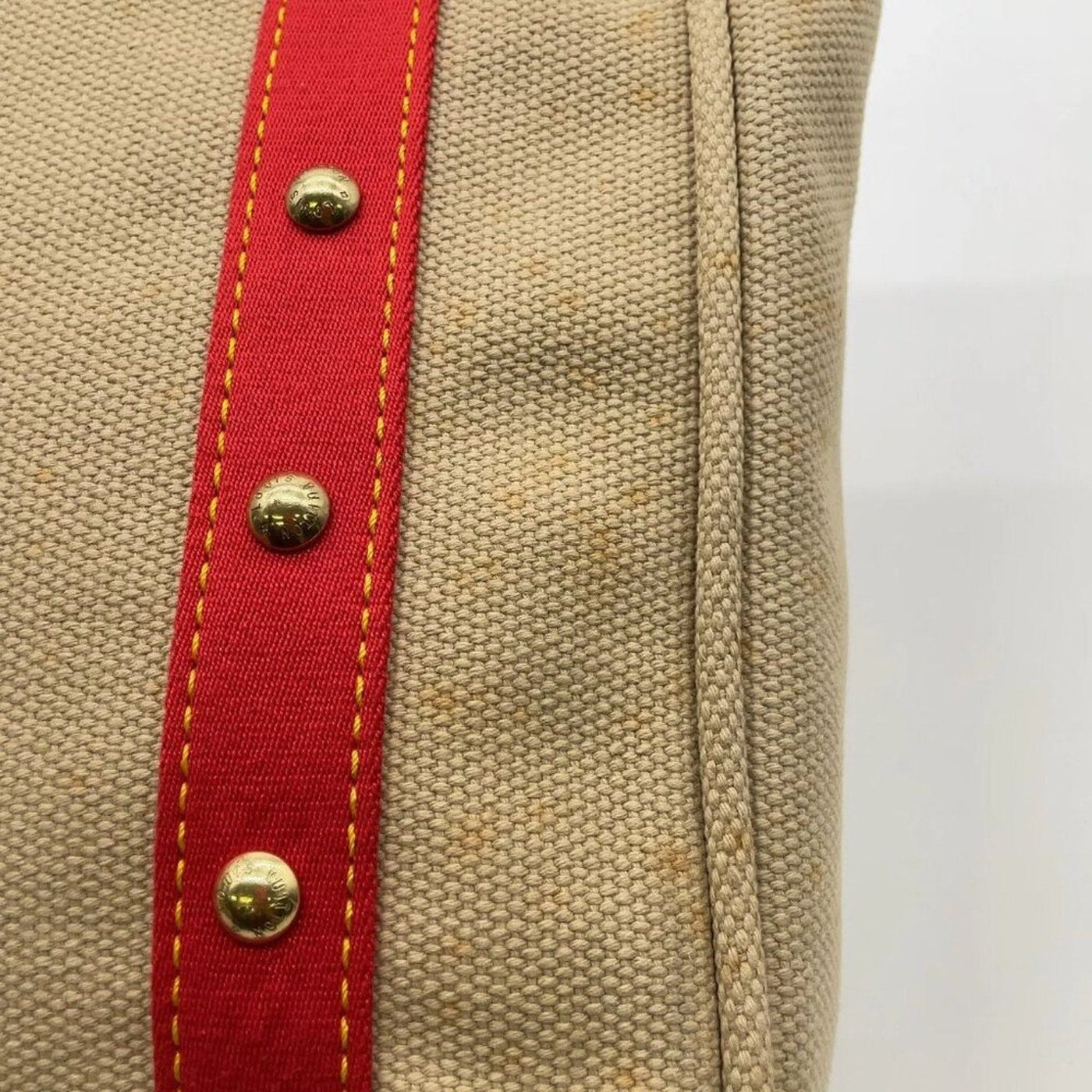 Louis Vuitton Antigua Red Caba MM W/Box Tote Bag - Luxury Cheaper LLC