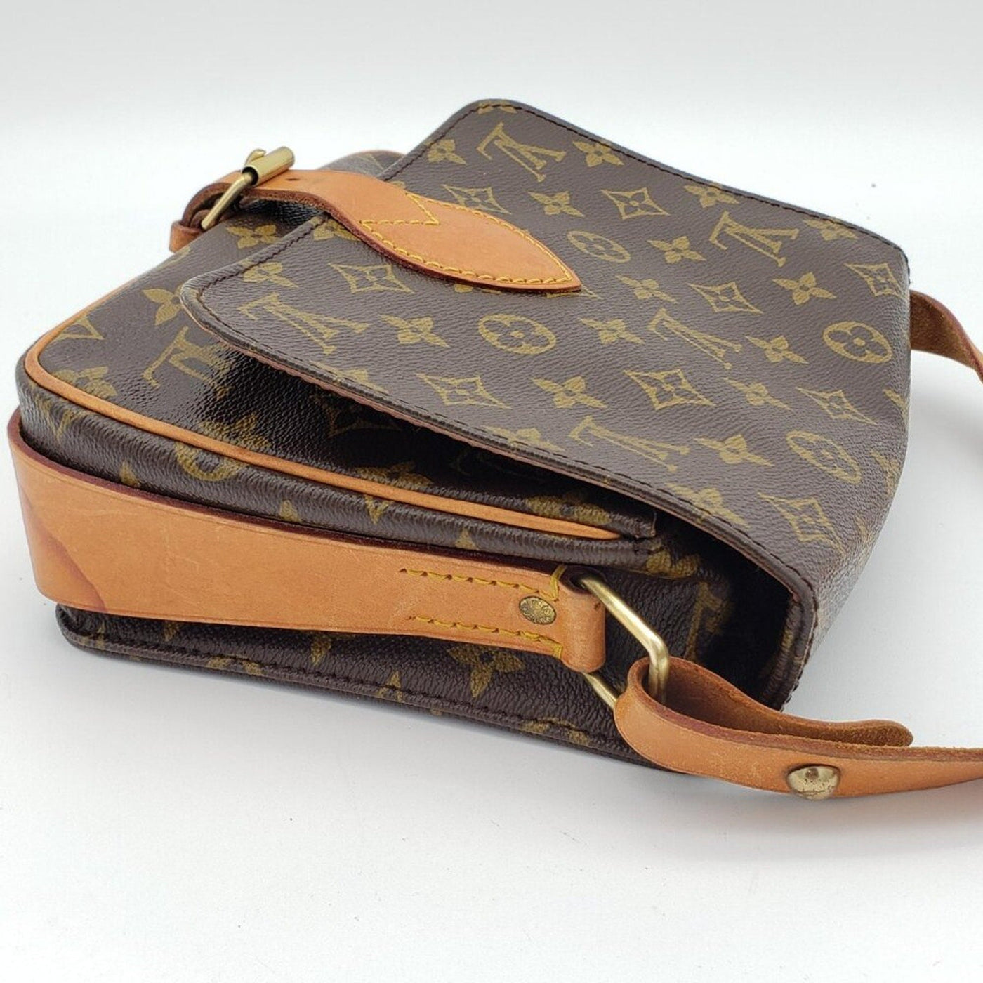 Louis Vuitton Cartouchiere MM Monogram Crossbody Bag lux319 - 101725 - Luxury Cheaper LLC