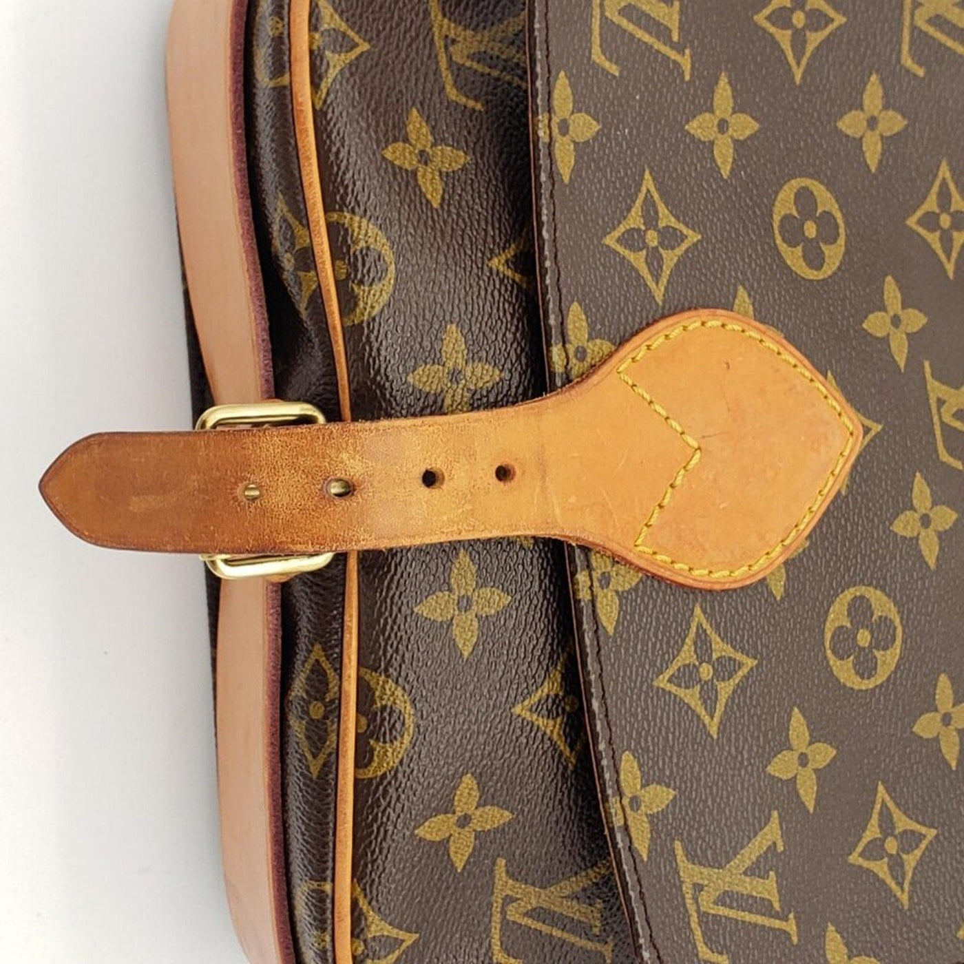 Louis Vuitton Cartouchiere MM Monogram Crossbody Bag lux319 - 101725 - Luxury Cheaper LLC