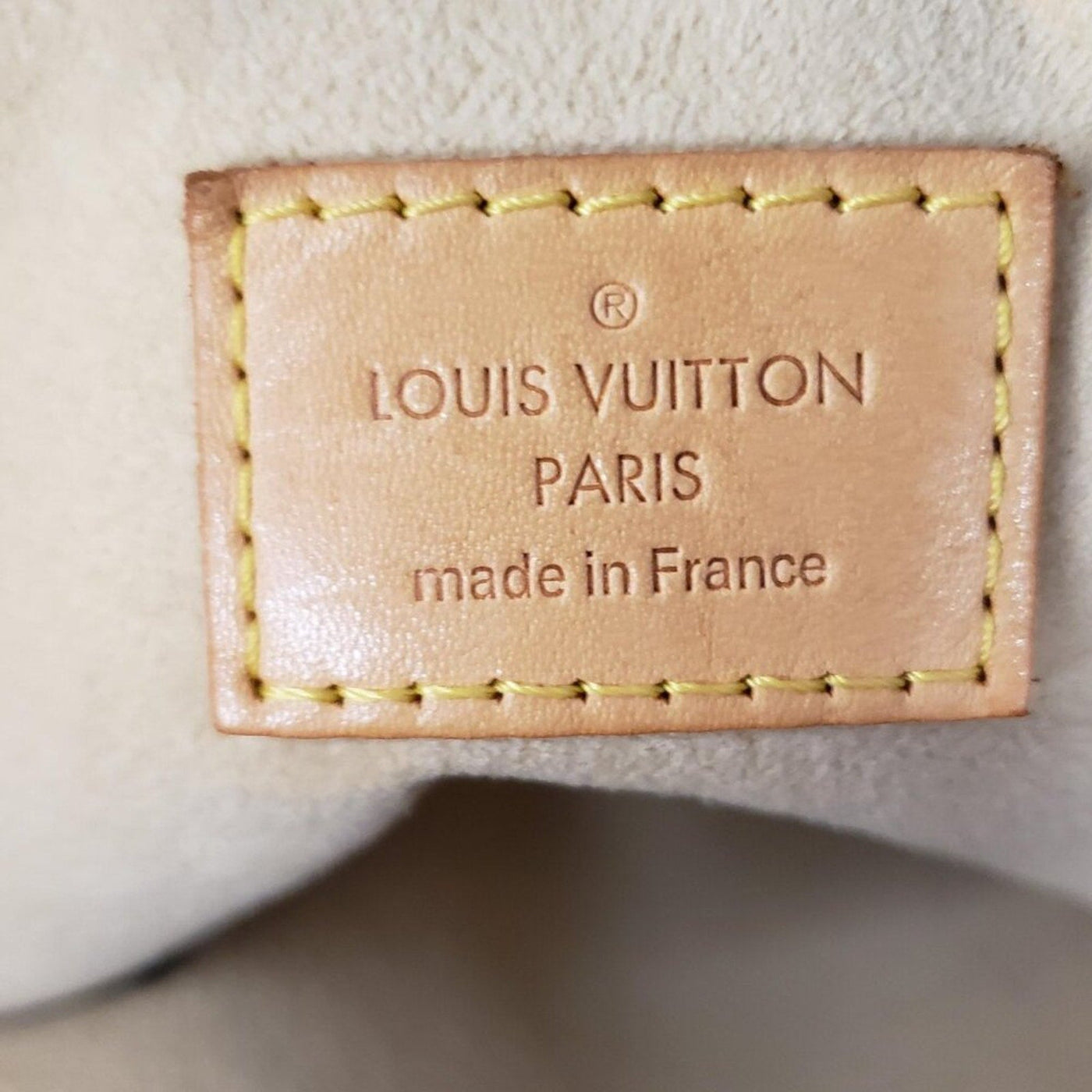 Louis Vuitton Manhattan PM Monogram Handbag lux473 - 101025 - Luxury Cheaper LLC