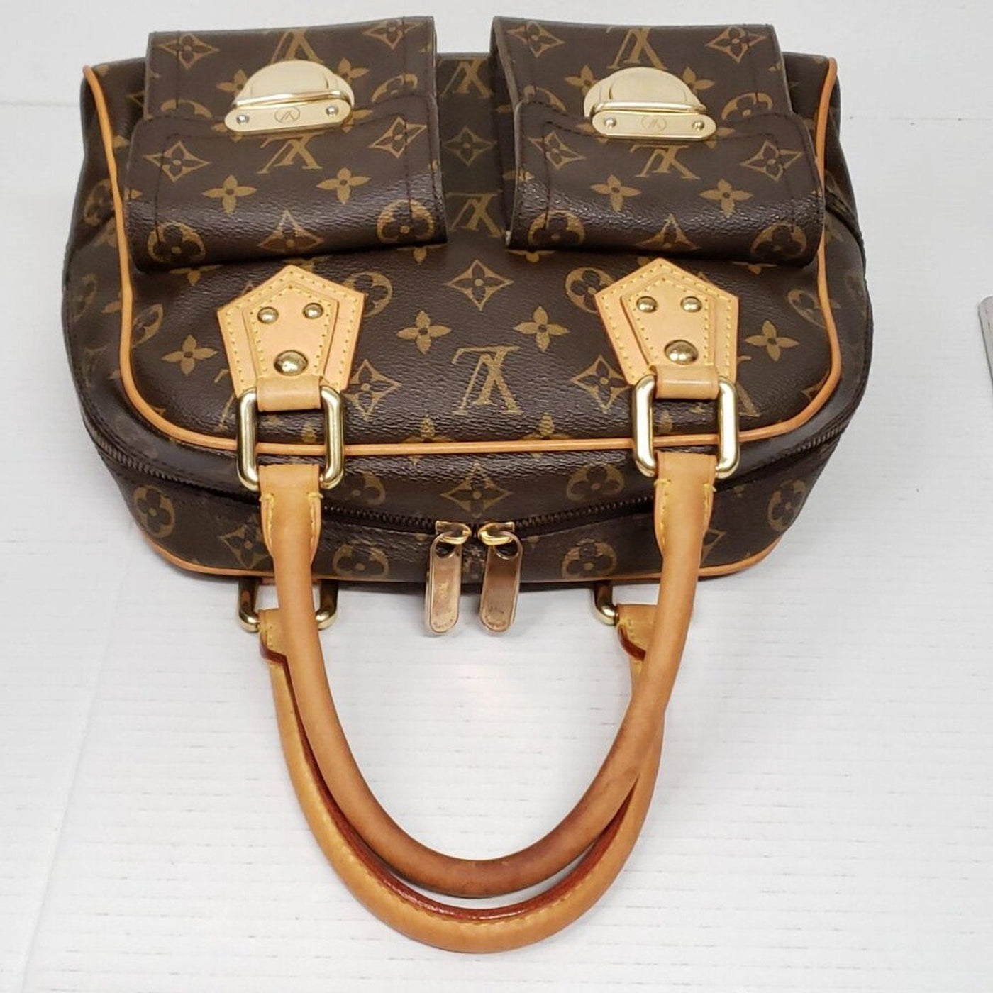 Louis Vuitton Manhattan PM Monogram Handbag lux473 - 101025 - Luxury Cheaper LLC