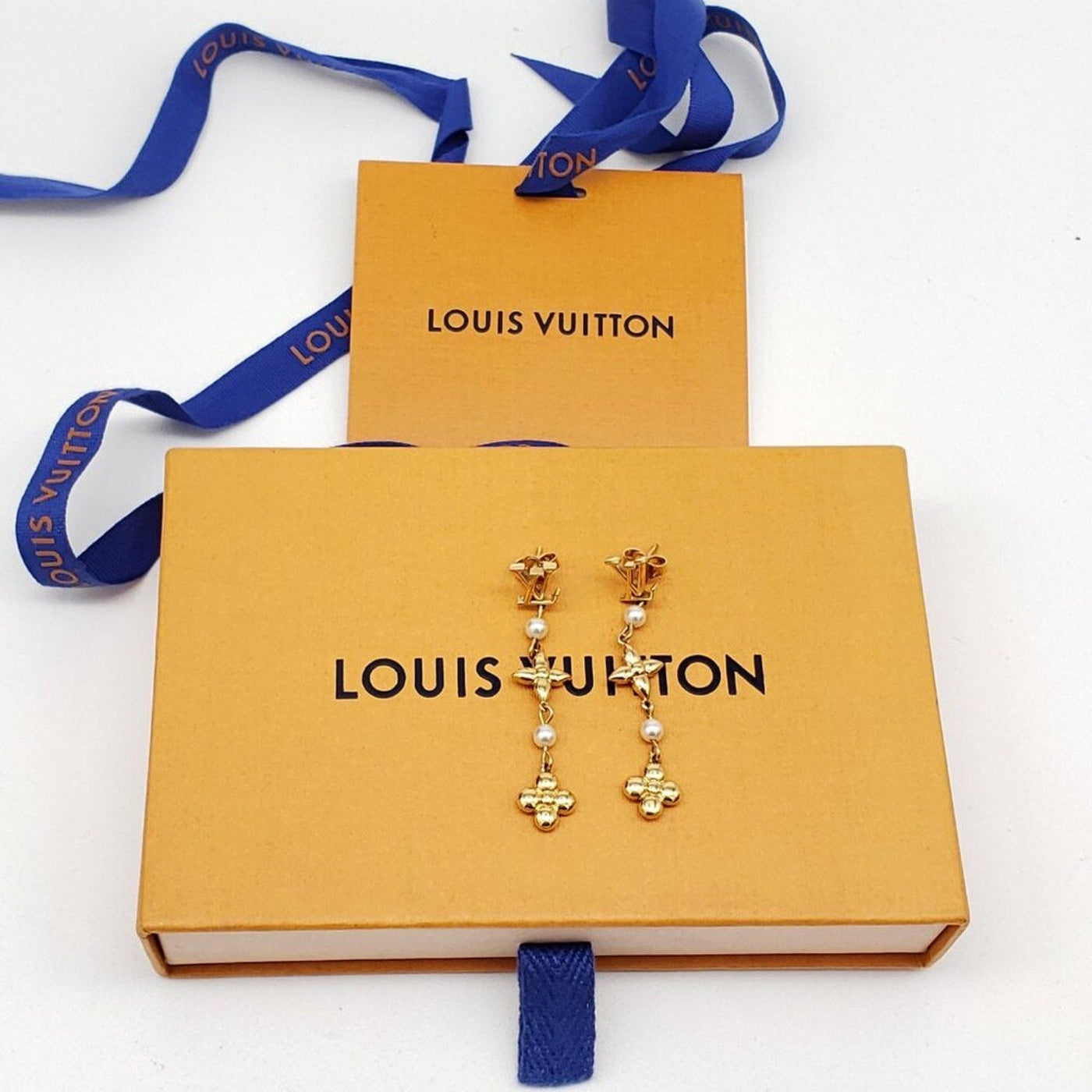 Louis Vuitton Metal Pearl Louisa Drop Earrings in gold - tone metal w/faux pearl - Luxury Cheaper LLC