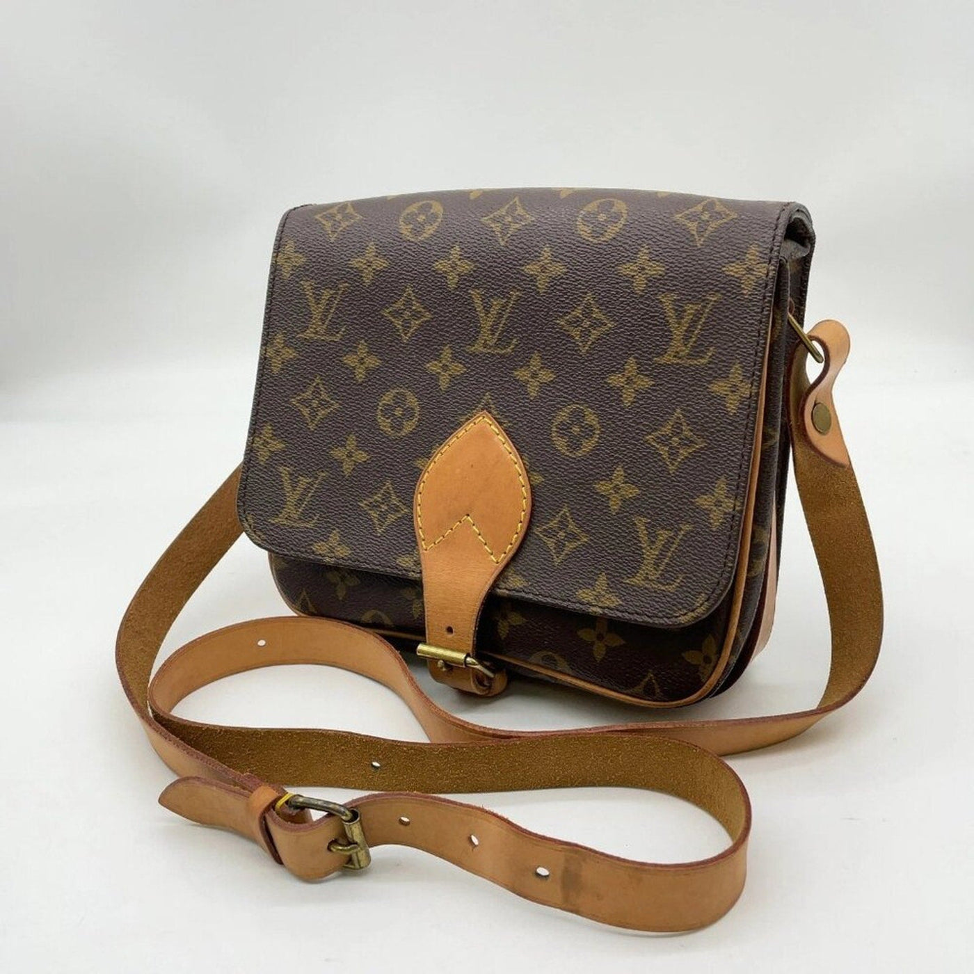 Louis Vuitton Monogram Cartouchiere Shoulder Bag lux289 - 101325 - Luxury Cheaper LLC