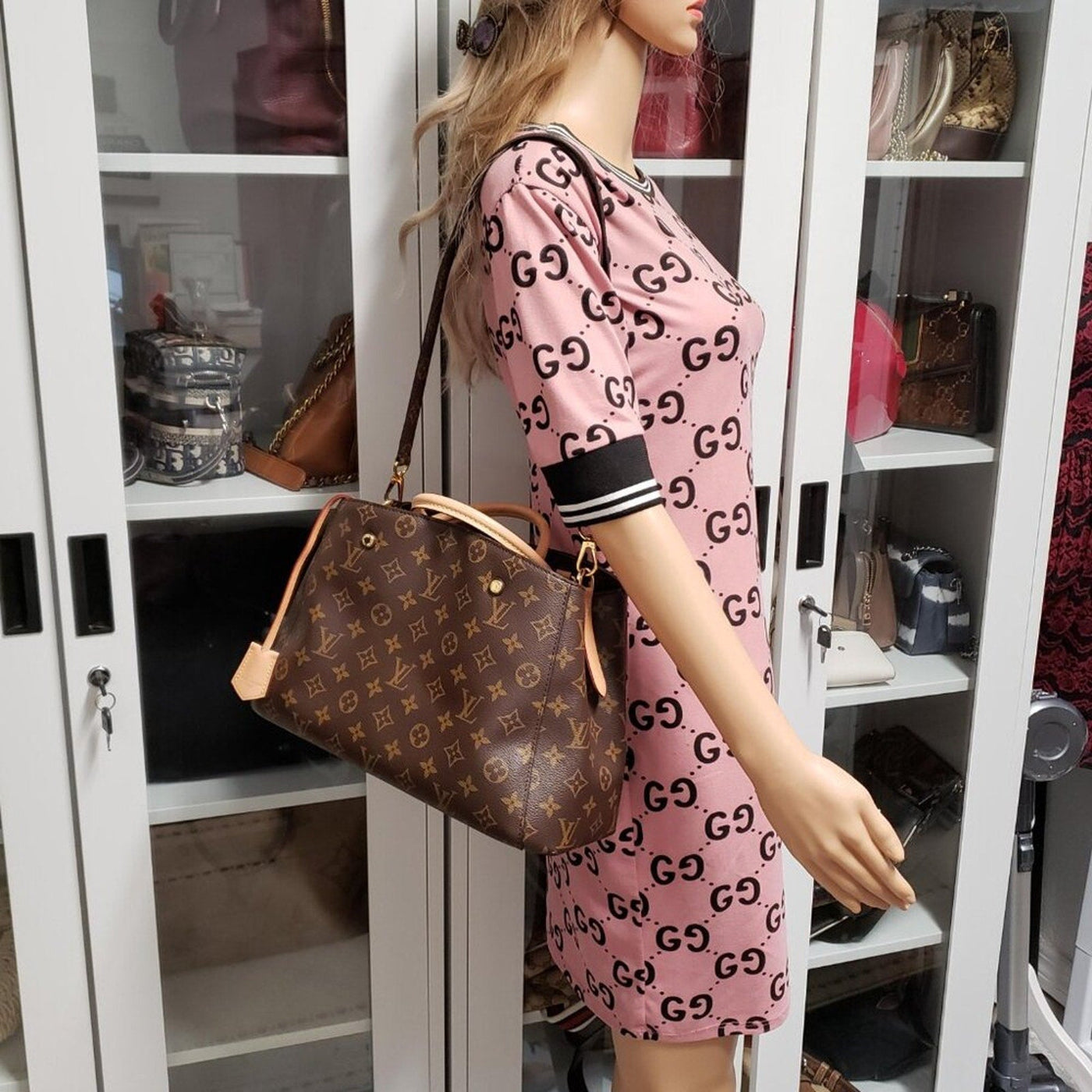 Louis Vuitton Montaigne MM Monogram Shoulder Bag lux1325 - 091225 - Luxury Cheaper LLC