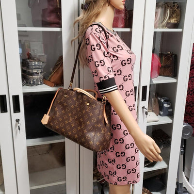 Louis Vuitton Montaigne MM Monogram Shoulder Bag lux1325 - 091225 - Luxury Cheaper LLC
