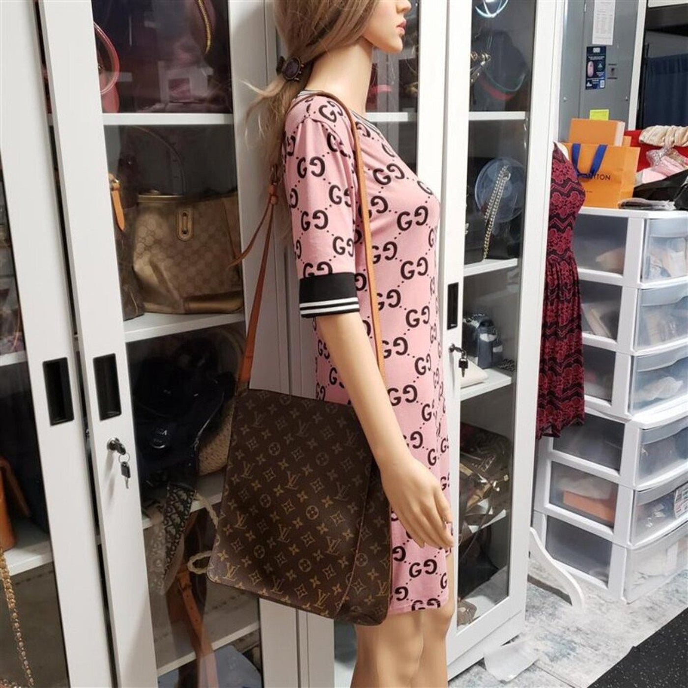 Louis Vuitton Musette Salsa GM Monogram Crossbody Bag lux389 - 101725 - Luxury Cheaper LLC