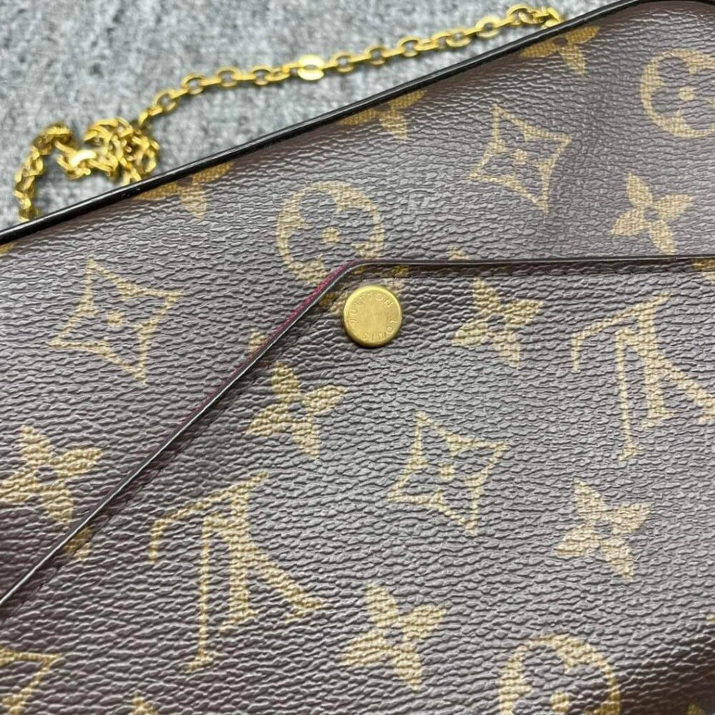 Louis Vuitton Pochette Felice W/Pouch Monogram Leather Bag - Luxury Cheaper LLC