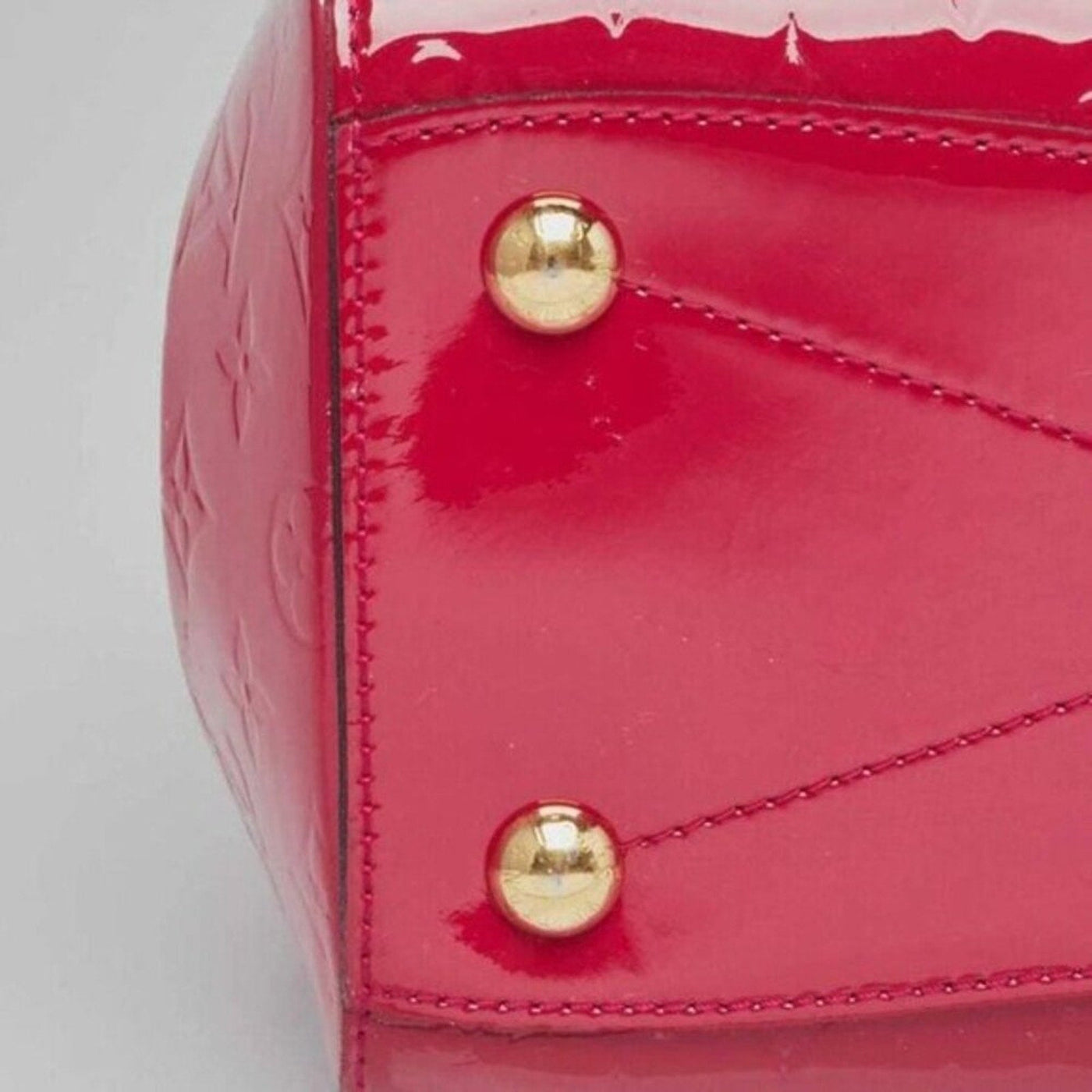 Louis Vuitton Rose Indian Monogram Vernis Montana Hand Bag 895 - 050925 - Luxury Cheaper LLC