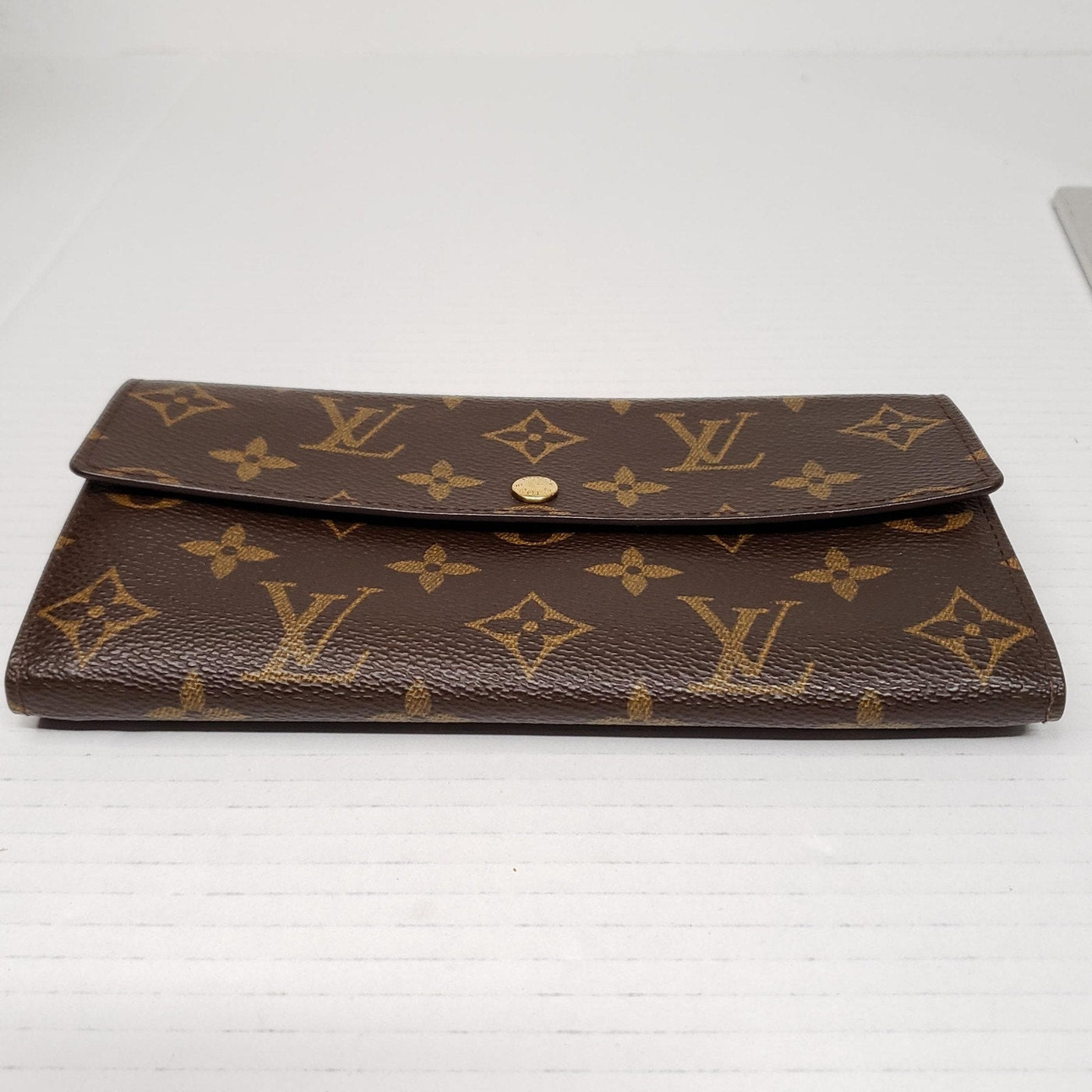 Louis Vuitton Sarah Bifold Monogram Wallet lux207 - 100525 - Luxury Cheaper LLC
