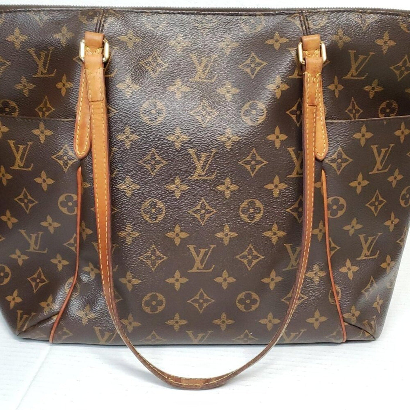 Louis Vuitton Totally MM Monogram Shoulder Bag Lux394 - 100925 - Luxury Cheaper LLC
