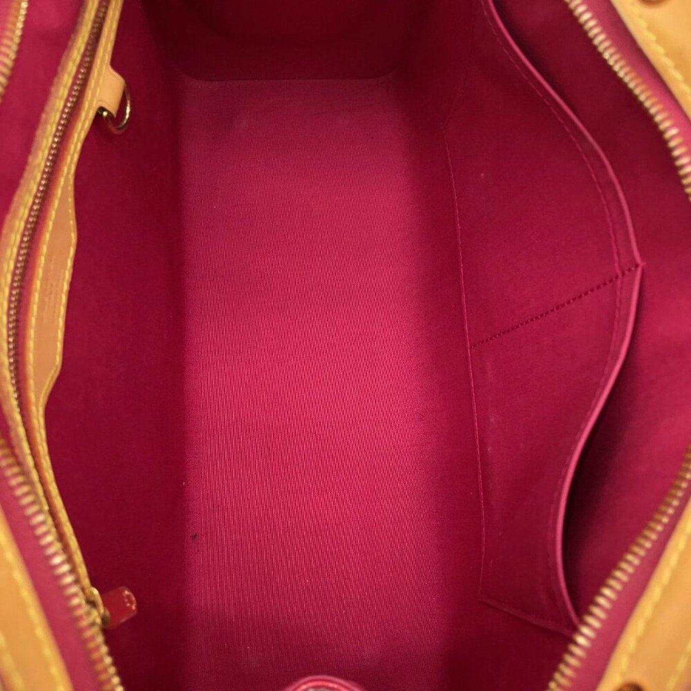 Louis Vuitton Vernis Red Blair MM Shoulder Bag 390 - 051825 - Luxury Cheaper LLC