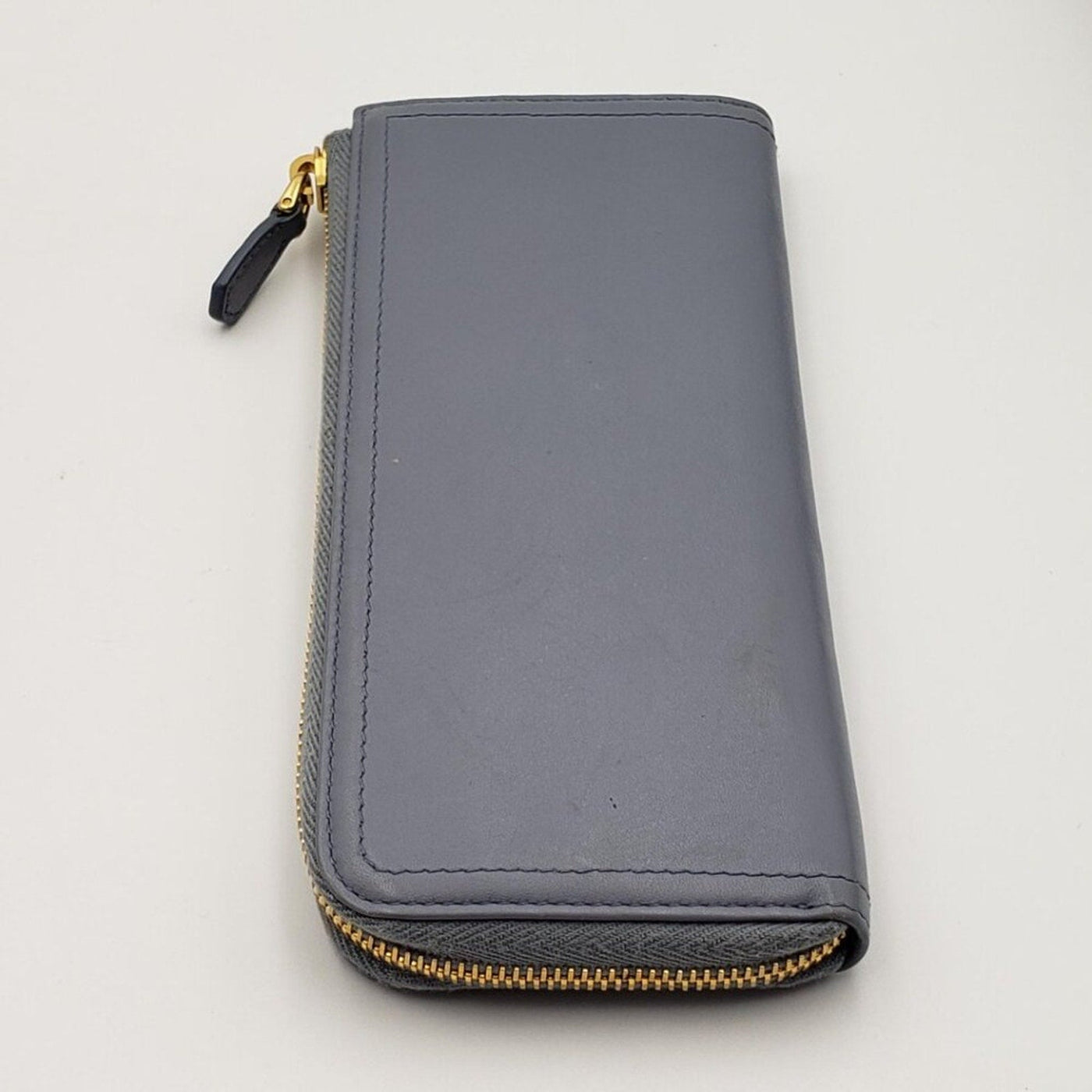 Prada Leather Zippy Wallet 135 - 102025 - Luxury Cheaper LLC