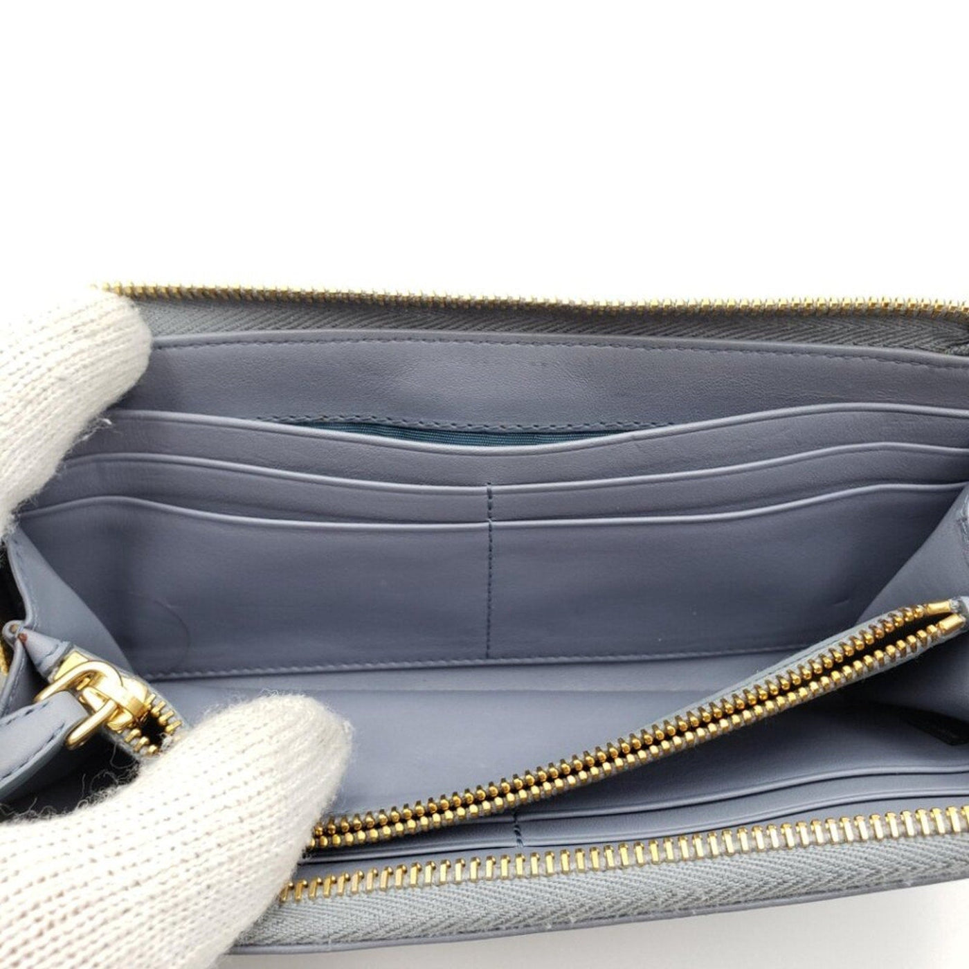 Prada Leather Zippy Wallet 135 - 102025 - Luxury Cheaper LLC