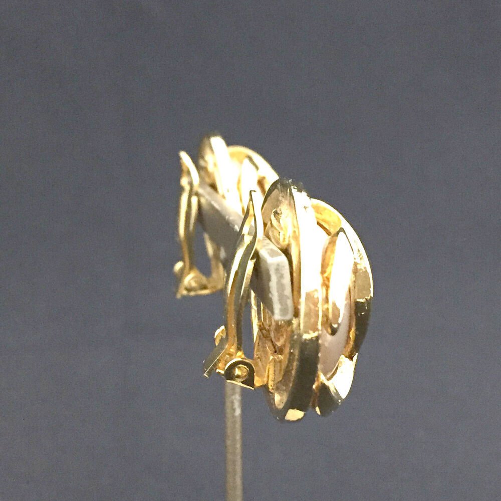 CHANEL CC Logo Gold Tone Pearl Earrings - Luxury Cheaper